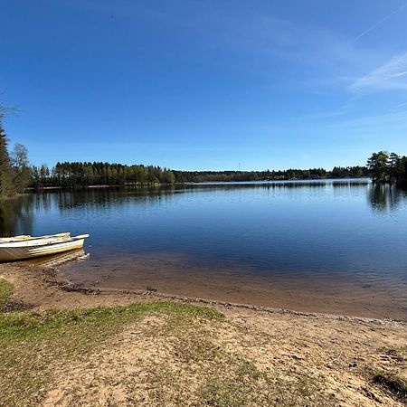 Hyltena Stugby Jonkoping Bagian luar foto