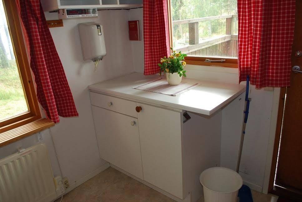 Hyltena Stugby Jonkoping Bagian luar foto